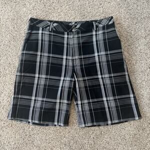 PING Shorts Mens Size 36 Black White Plaid Golf Performance